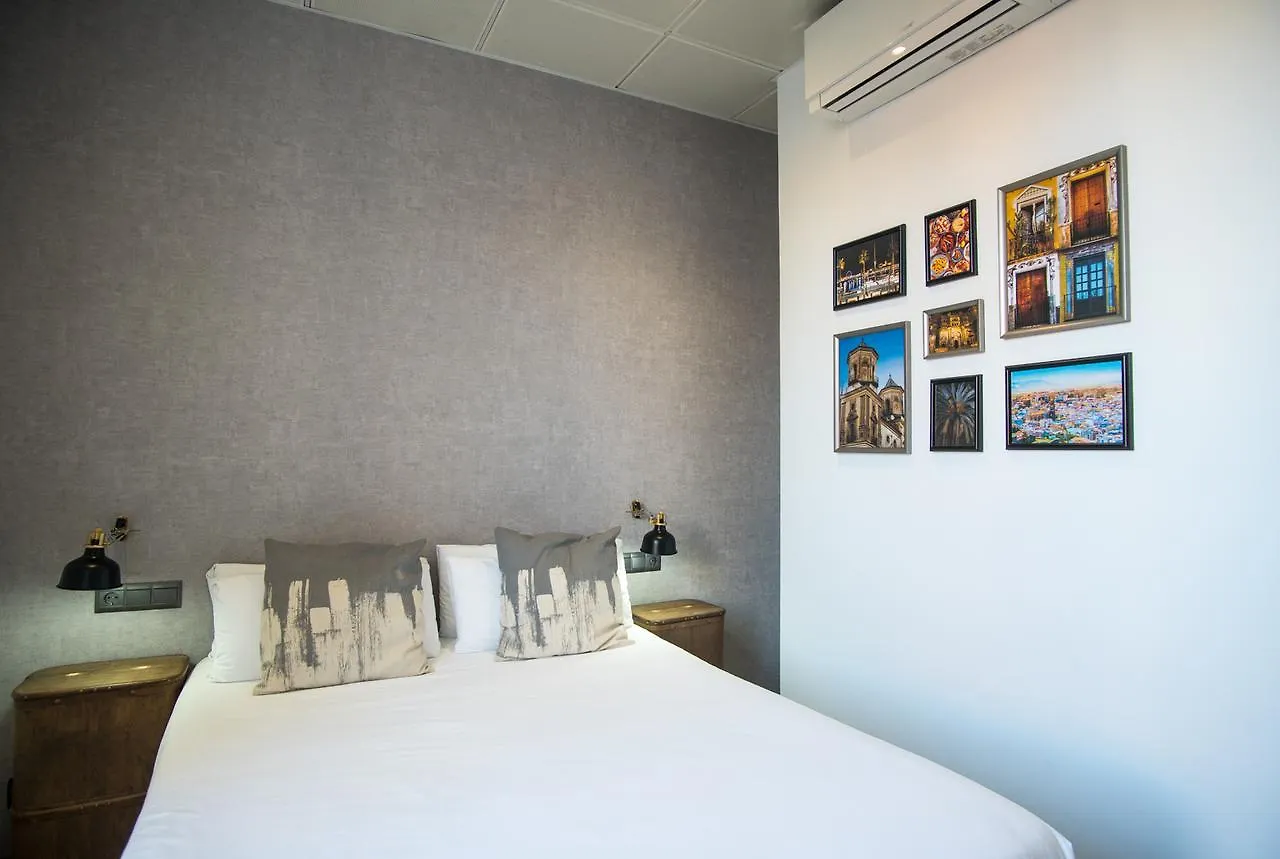 The Lights City Rooms Malaga